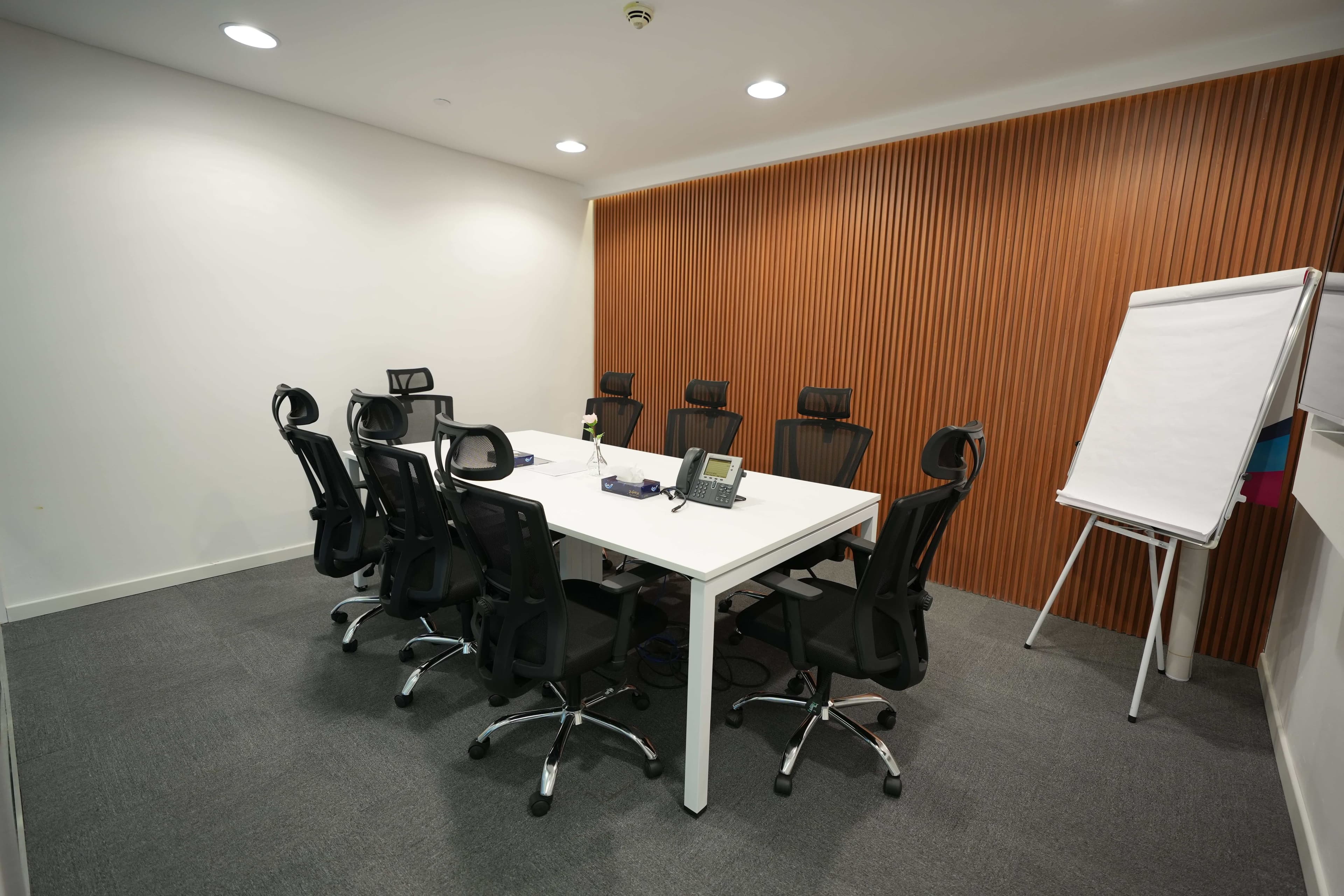 8 Seater Workspace